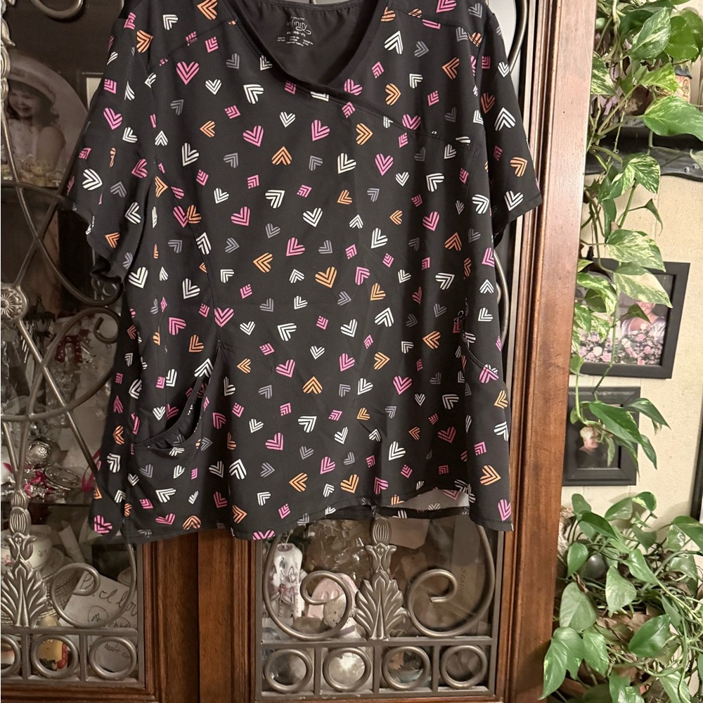Chic Black Patterned Women's Top